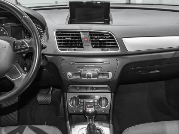 Audi Q3 I (8U) Рестайлинг с пробегом 2015 года, цена 1 815 434 рубля, 150529 км, внедорожник, Автокод Объявления