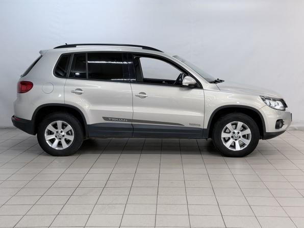 Volkswagen Tiguan I Рестайлинг с пробегом 2012 года, цена 1 059 000 рублей, 221249 км, внедорожник, Автокод Объявления