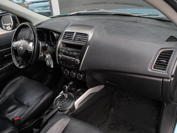 Mitsubishi ASX I с пробегом 2012 года, цена 940 000 рублей, 242606 км, внедорожник, Автокод Объявления