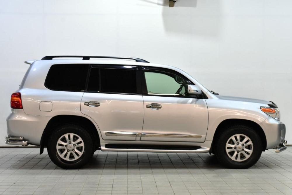 Toyota Land Cruiser 200 Series Рестайлинг 1 Сургут  - изображение 4