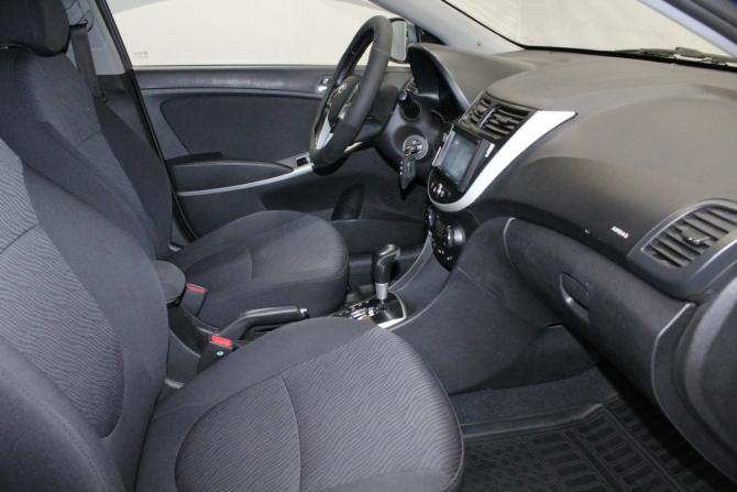 Hyundai Solaris I с пробегом 2012 года, цена 750 000 рублей, 177278 км, седан, Автокод Объявления