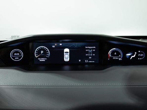 Changan UNI-V I с пробегом 2023 года, цена 2 189 000 рублей, 47539 км, лифтбек, Автокод Объявления
