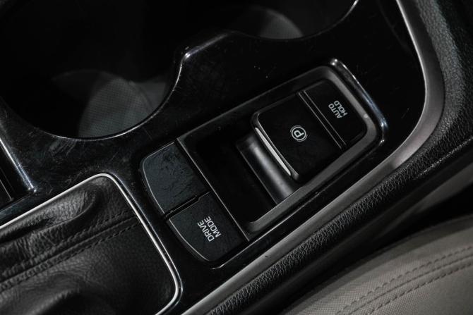 Hyundai Sonata VII (LF) Рестайлинг с пробегом 2017 года, цена 1 569 000 рублей, 173000 км, седан, Автокод Объявления