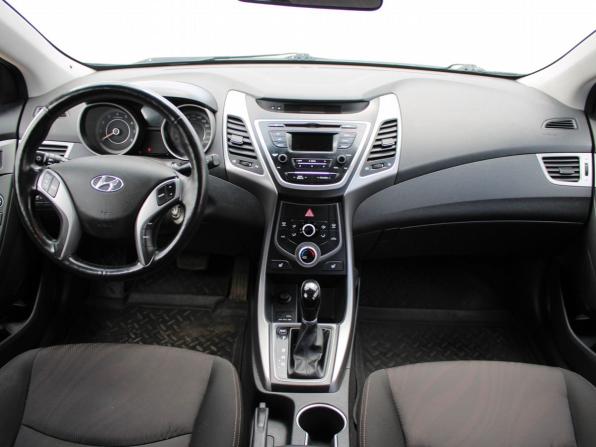 Hyundai Elantra V (MD) Рестайлинг с пробегом 2015 года, цена 1 249 000 рублей, 119307 км, седан, Автокод Объявления