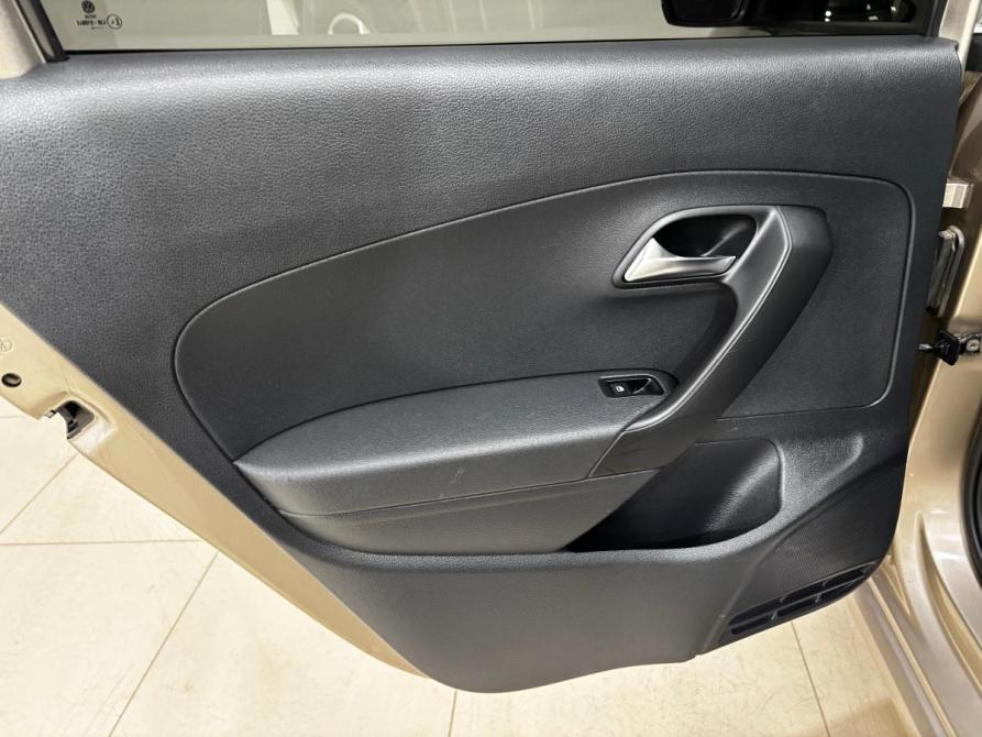 Volkswagen Polo V Рестайлинг Альметьевск  - изображение 17