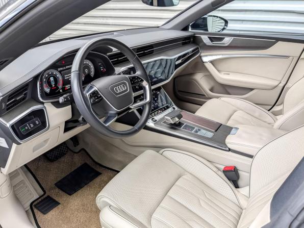 Audi A7 II (4K) с пробегом 2021 года, цена 5 900 000 рублей, 72810 км, лифтбек, Автокод Объявления