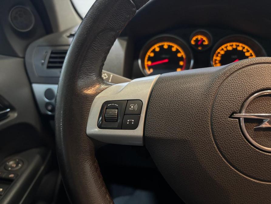 Opel Astra H Рестайлинг Санкт-Петербург  - изображение 17