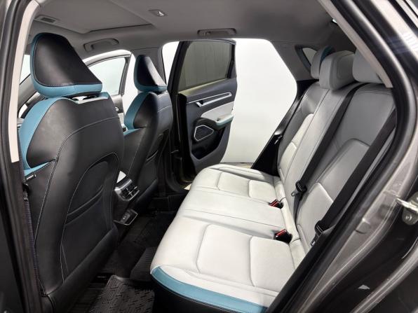 Geely Emgrand II с пробегом 2023 года, цена 1 735 000 рублей, 15663 км, седан, Автокод Объявления
