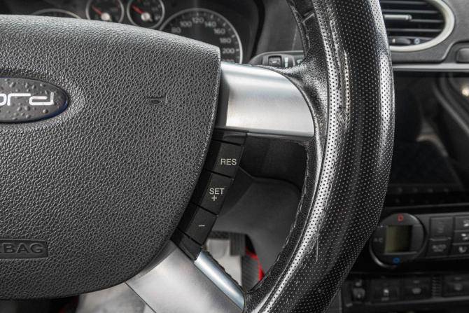 Ford Focus II с пробегом 2006 года, цена 499 000 рублей, 264000 км, хэтчбек, Автокод Объявления