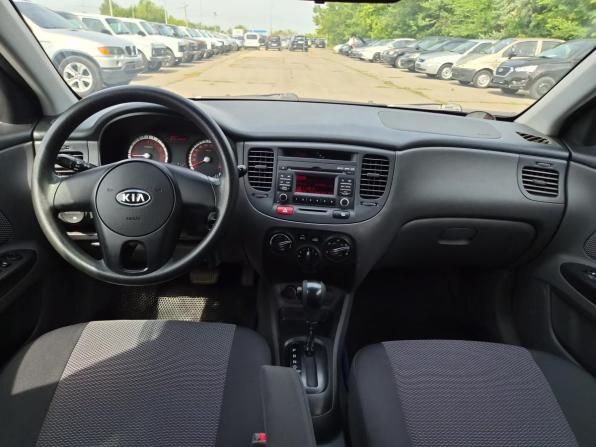 Kia Rio II Рестайлинг с пробегом 2010 года, цена 630 000 рублей, 214342 км, хэтчбек, Автокод Объявления