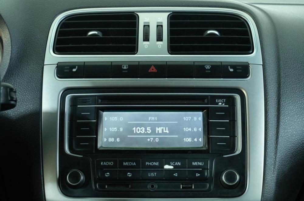 Volkswagen Polo V Омск  - изображение 15
