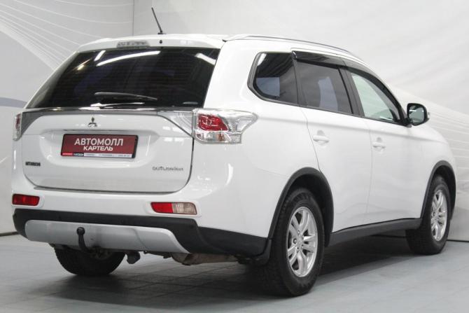 Mitsubishi Outlander III Рестайлинг с пробегом 2014 года, цена 1 499 000 рублей, 195401 км, внедорожник, Автокод Объявления