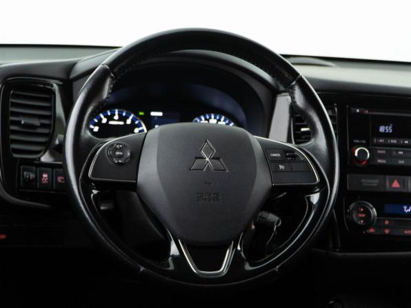 Mitsubishi Outlander III Рестайлинг 2 с пробегом 2016 года, цена 1 829 050 рублей, 116212 км, внедорожник, Автокод Объявления