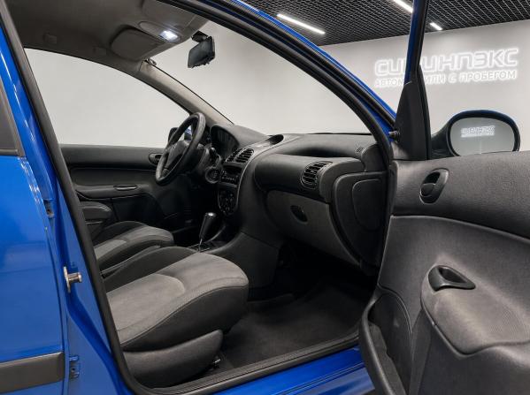 Peugeot 206 с пробегом 2007 года, цена 319 000 рублей, 139000 км, хэтчбек, Автокод Объявления