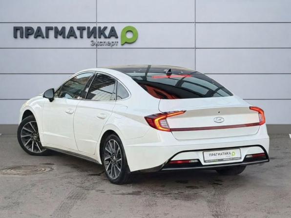 Hyundai Sonata VIII (DN8) с пробегом 2021 года, цена 1 850 000 рублей, 178000 км, седан, Автокод Объявления