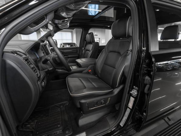 Ram 1500 V Рестайлинг с пробегом 2024 года, цена 11 200 000 рублей, 40 км, пикап, Автокод Объявления