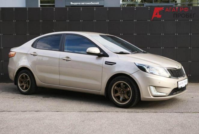 Kia Rio III с пробегом 2014 года, цена 1 020 000 рублей, 92950 км, седан, Автокод Объявления