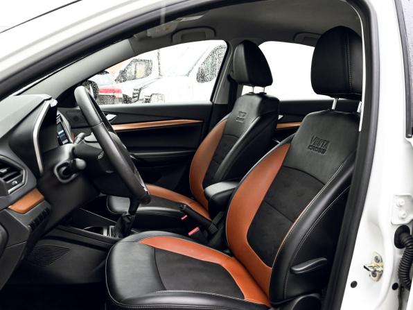 Lada (ВАЗ) Vesta I Рестайлинг (NG) с пробегом 2023 года, цена 1 309 000 рублей, 45000 км, седан, Автокод Объявления