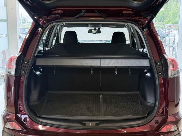 Toyota RAV4 IV (XA40) Рестайлинг с пробегом 2018 года, цена 2 975 000 рублей, 56385 км, внедорожник, Автокод Объявления