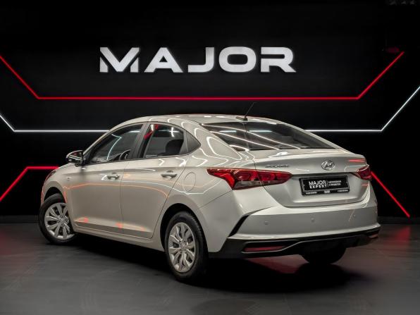 Hyundai Solaris II Рестайлинг с пробегом 2020 года, цена 1 645 000 рублей, 48366 км, седан, Автокод Объявления