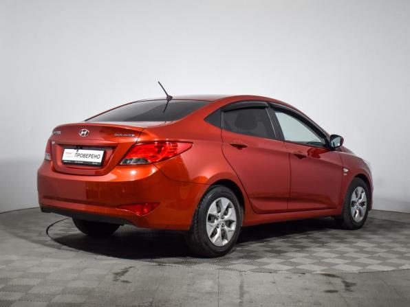 Hyundai Solaris I Рестайлинг с пробегом 2015 года, цена 925 000 рублей, 122000 км, седан, Автокод Объявления