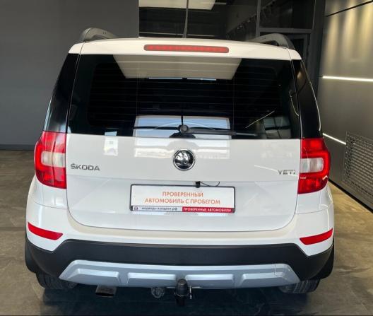 Skoda Yeti I Рестайлинг с пробегом 2015 года, цена 1 279 000 рублей, 132116 км, внедорожник, Автокод Объявления