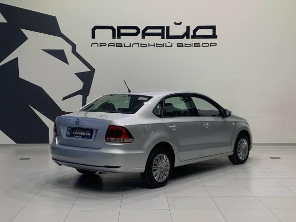 Volkswagen Polo V с пробегом 2015 года, цена 1 349 900 рублей, 132240 км, седан, Автокод Объявления