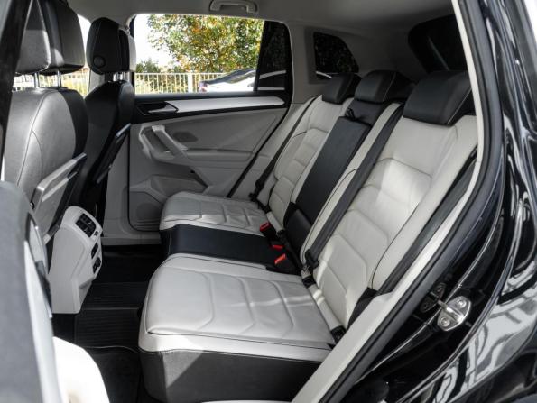 Volkswagen Tiguan II с пробегом 2018 года, цена 2 730 000 рублей, 117041 км, внедорожник, Автокод Объявления