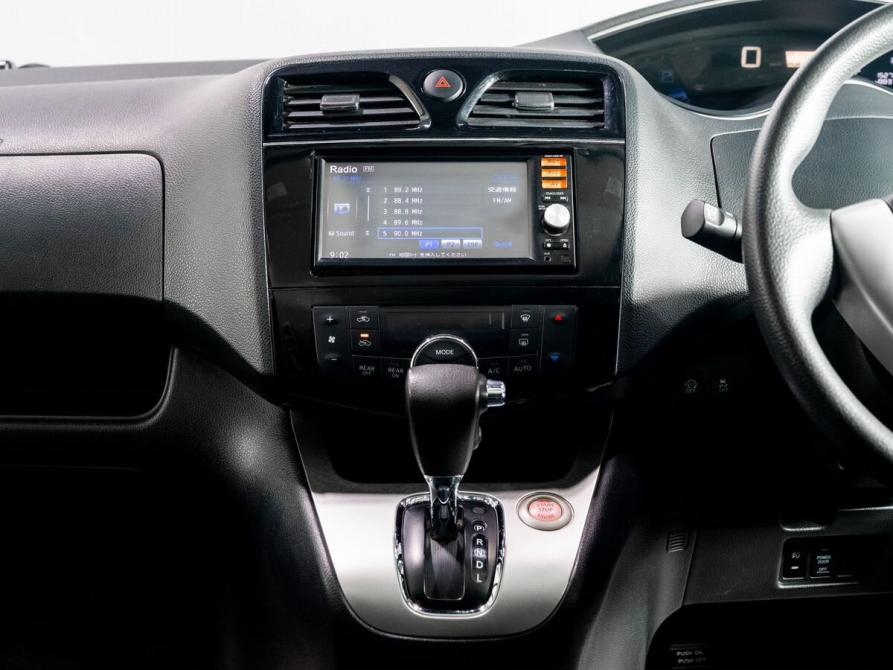 Nissan Serena IV (C26) Чита  - изображение 12