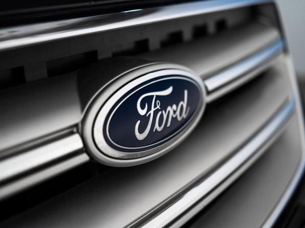 Ford Kuga II Рестайлинг с пробегом 2018 года, цена 1 700 000 рублей, 119986 км, внедорожник, Автокод Объявления