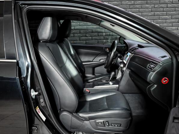 Toyota Camry VII (XV50) с пробегом 2012 года, цена 1 450 000 рублей, 317113 км, седан, Автокод Объявления