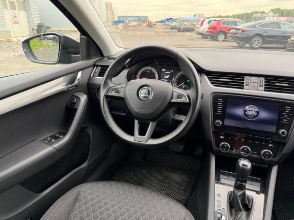 Skoda Octavia III (A7) Рестайлинг с пробегом 2017 года, цена 1 725 000 рублей, 100429 км, лифтбек, Автокод Объявления