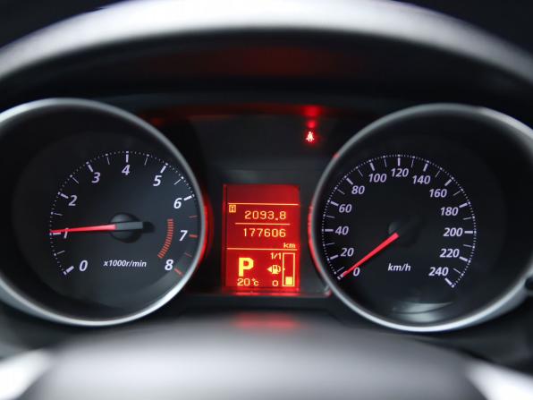 Mitsubishi ASX I Рестайлинг с пробегом 2014 года, цена 1 190 000 рублей, 177606 км, внедорожник, Автокод Объявления