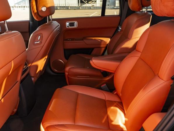 Li Auto (Lixiang) L9 I с пробегом 2023 года, цена 6 129 000 рублей, 65665 км, внедорожник, Автокод Объявления