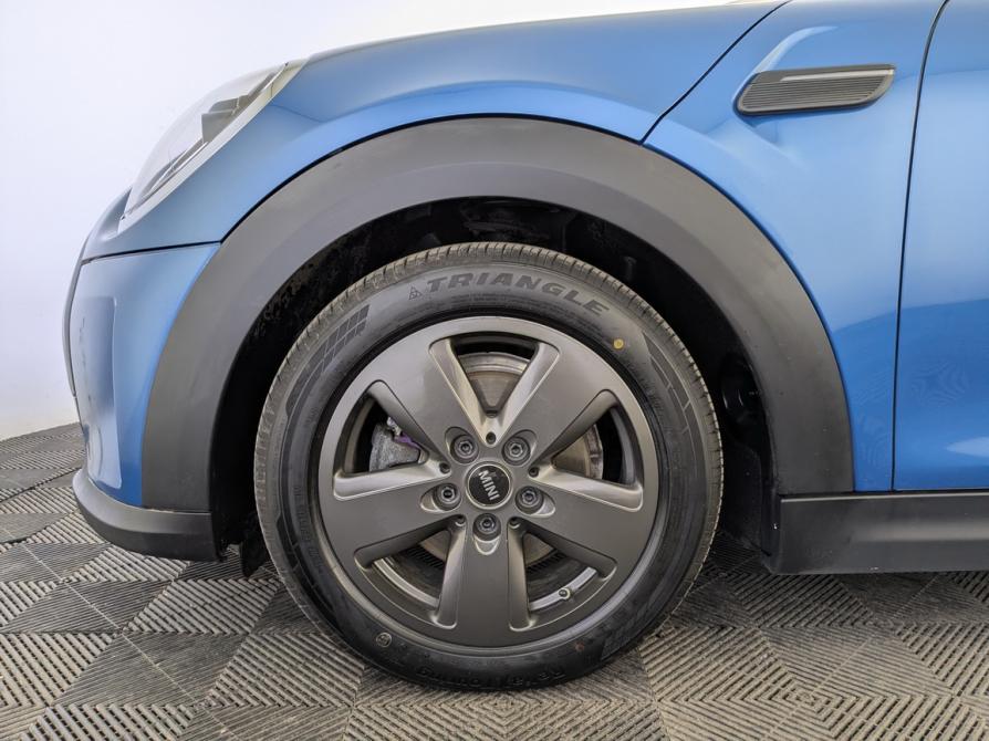 Mini Hatch III (F55/F56) Рестайлинг 2 Москва  - изображение 11