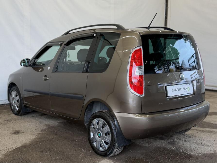 Skoda Roomster I Рестайлинг Псков  - изображение 4