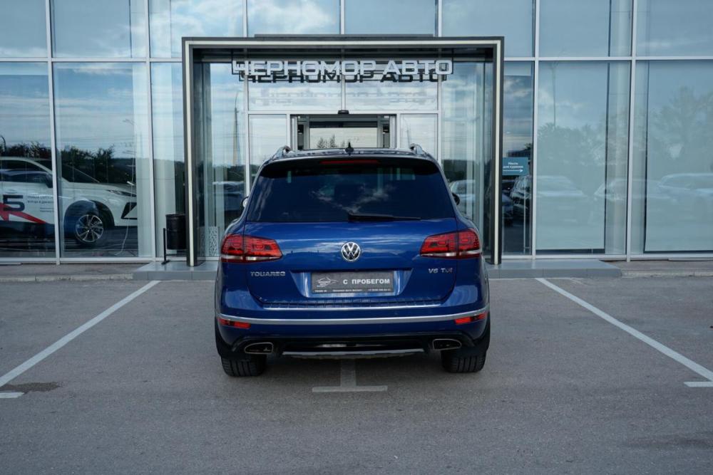 Volkswagen Touareg II Рестайлинг Крым  - изображение 8
