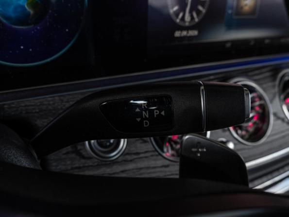 Mercedes-Benz E-Класс V (W213 S213 C238) с пробегом 2019 года, цена 3 020 000 рублей, 151495 км, седан, Автокод Объявления