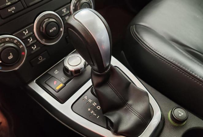 Land Rover Freelander II Рестайлинг с пробегом 2012 года, цена 1 570 000 рублей, 269605 км, внедорожник, Автокод Объявления
