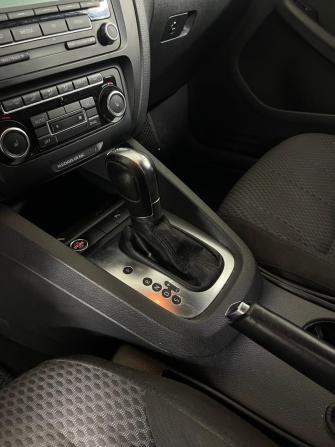 Volkswagen Jetta VI с пробегом 2011 года, цена 998 000 рублей, 150235 км, седан, Автокод Объявления