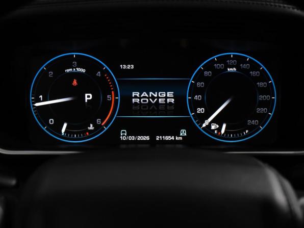 Land Rover Range Rover IV с пробегом 2013 года, цена 2 798 900 рублей, 210000 км, внедорожник, Автокод Объявления