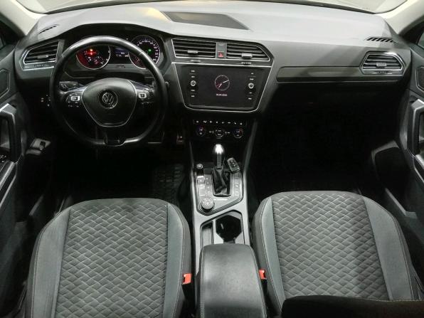 Volkswagen Tiguan II с пробегом 2018 года, цена 2 050 000 рублей, 190000 км, внедорожник, Автокод Объявления