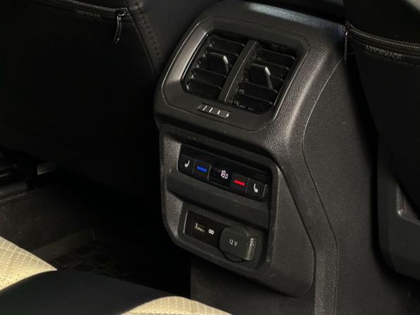 Volkswagen Tiguan II с пробегом 2019 года, цена 2 750 000 рублей, 116846 км, внедорожник, Автокод Объявления