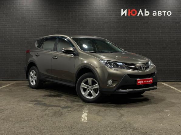 Toyota RAV4 IV (XA40) с пробегом 2013 года, цена 2 090 000 рублей, 82473 км, внедорожник, Автокод Объявления