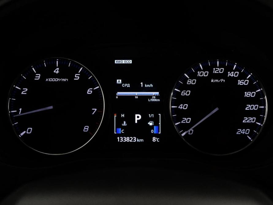 Mitsubishi Outlander III Рестайлинг 2 Санкт-Петербург  - изображение 20