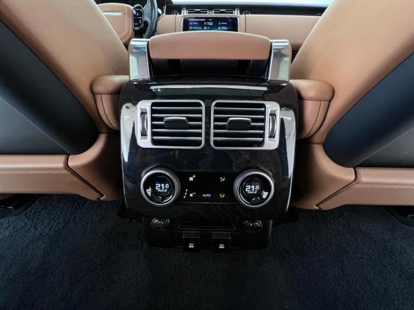 Land Rover Range Rover IV Рестайлинг с пробегом 2019 года, цена 8 550 000 рублей, 72000 км, внедорожник, Автокод Объявления