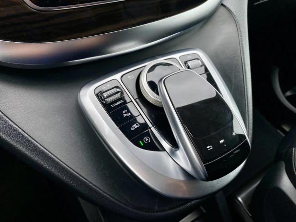 Mercedes-Benz V-Класс III (W447) с пробегом 2018 года, цена 3 599 000 рублей, 267148 км, минивэн, Автокод Объявления