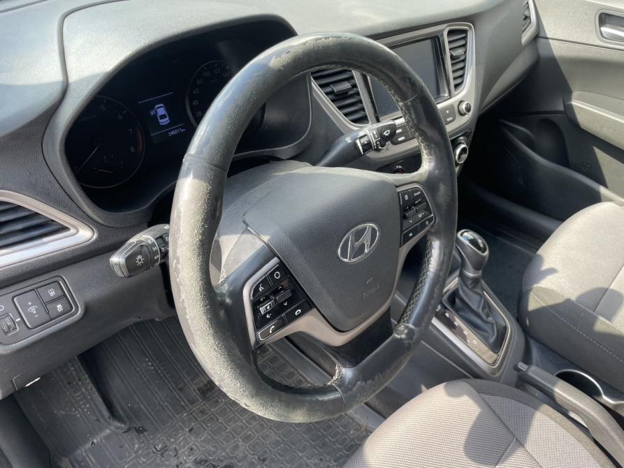 Hyundai Solaris II Москва  - изображение 14