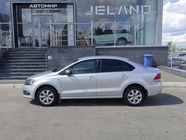Volkswagen Polo V с пробегом 2011 года, цена 650 000 рублей, 279858 км, седан, Автокод Объявления