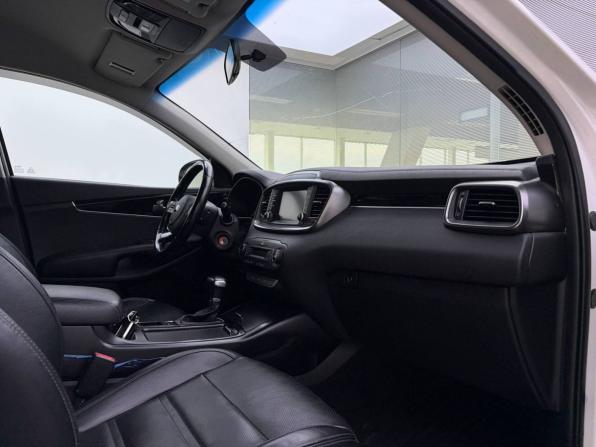 Kia Sorento III Prime Рестайлинг с пробегом 2019 года, цена 2 549 000 рублей, 131500 км, внедорожник, Автокод Объявления